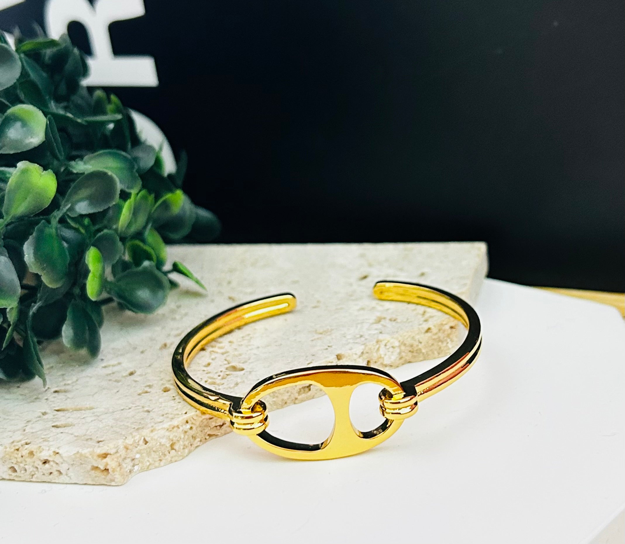 GG TAB BANGLE