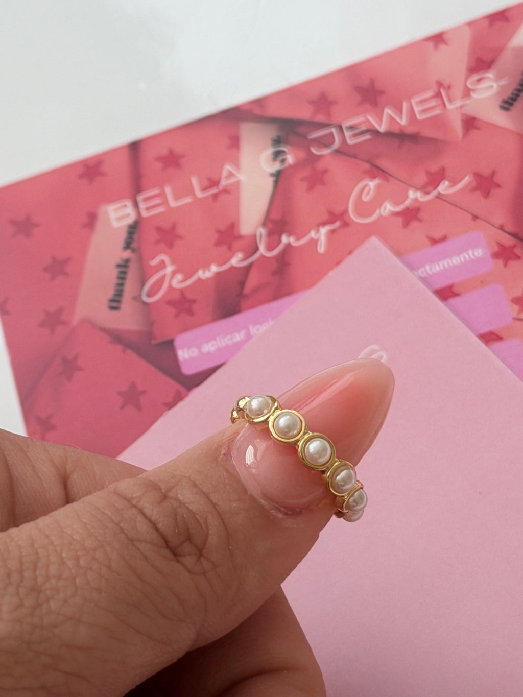 Pearly Earcuff