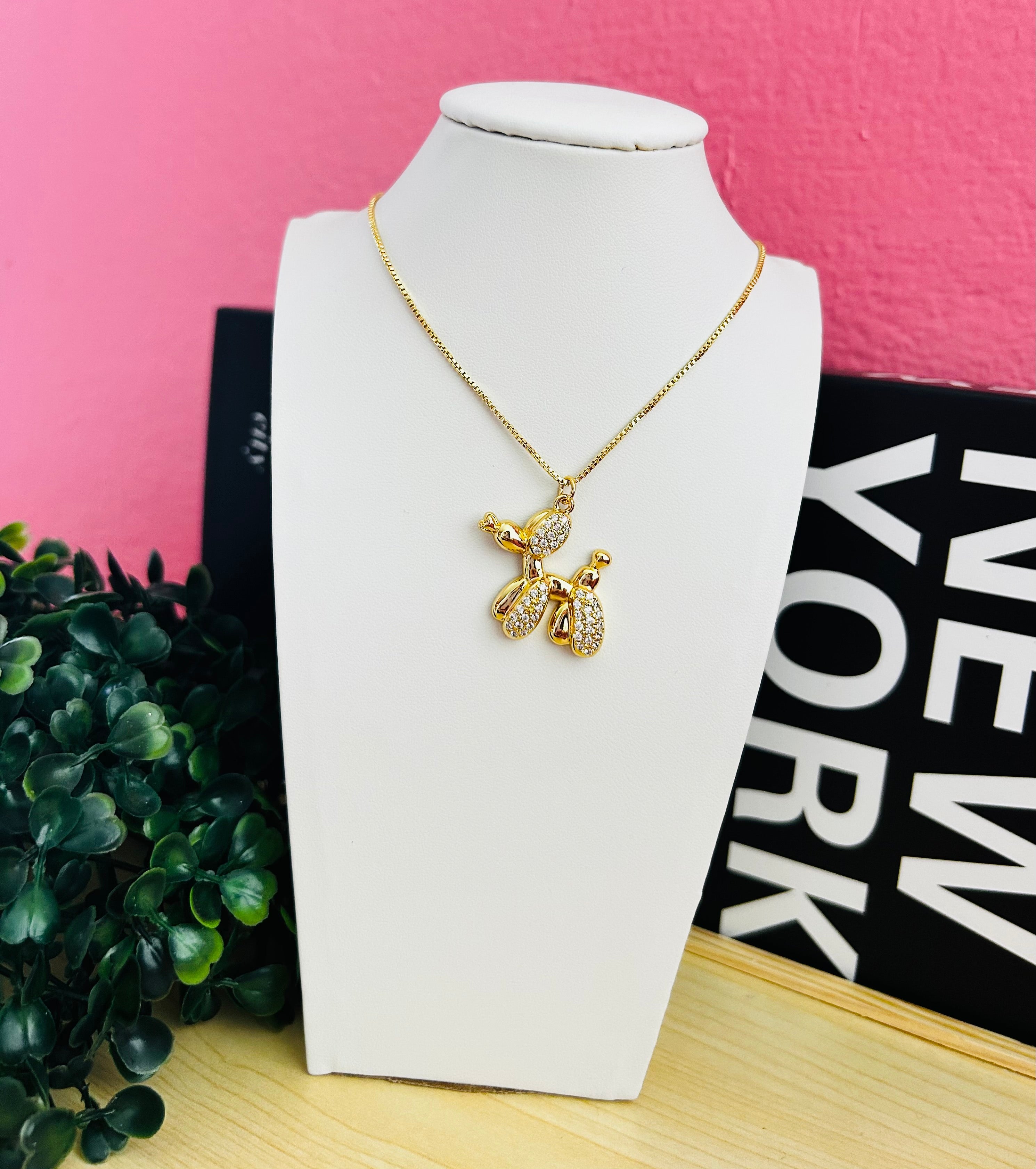 Balloon Dog Chain