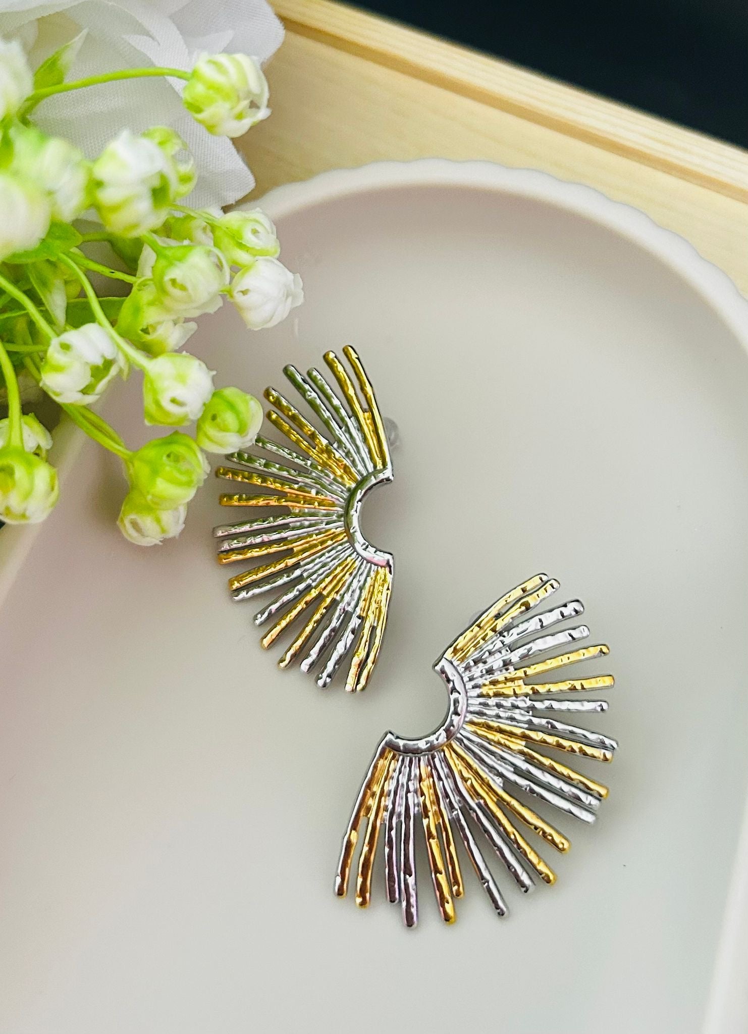 Doble Tone Earings