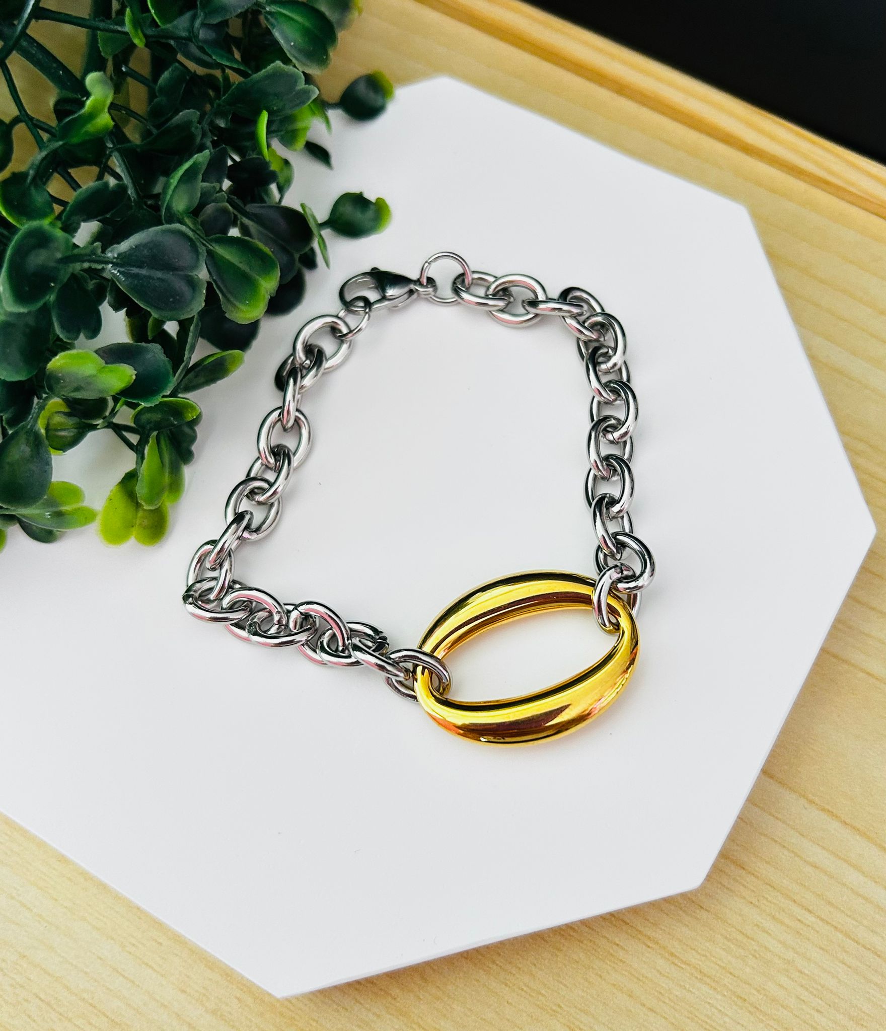 Tiara