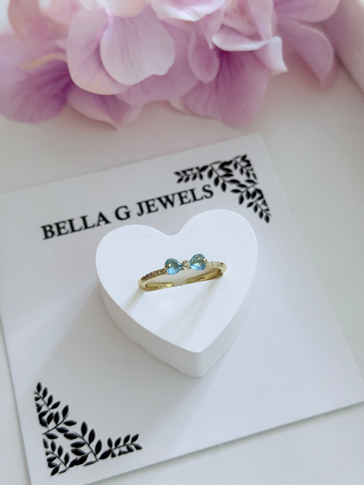 Minimalist Ring Party